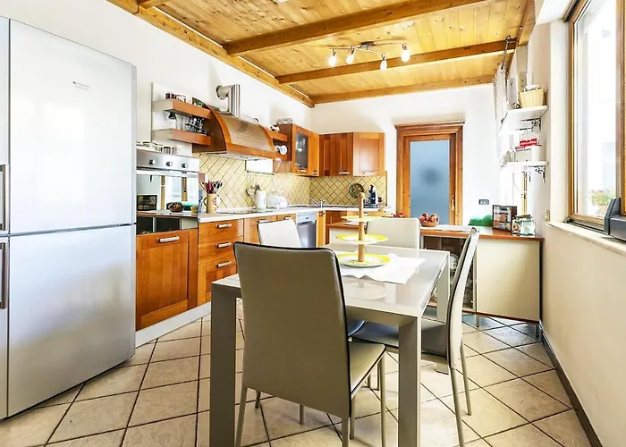 公寓 La Casa Di Lo, Marina Di *