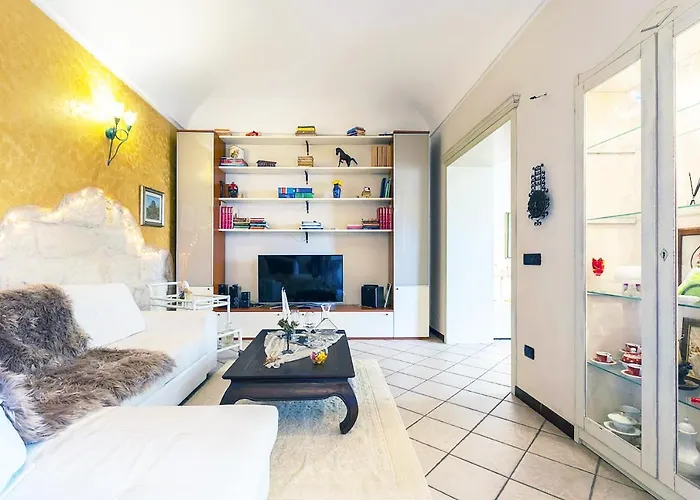 公寓 La Casa Di Lo, Marina Di *